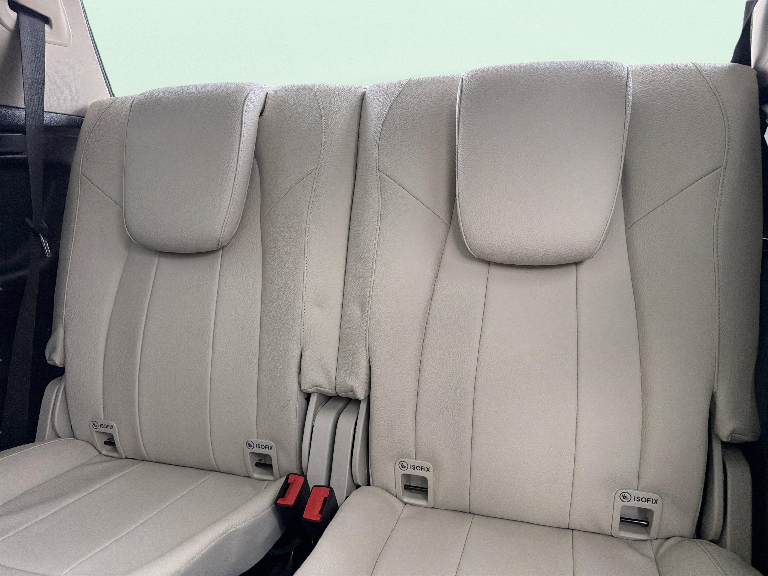 Used 2021 Mercedes-Benz GLB 250 4MATIC image 29