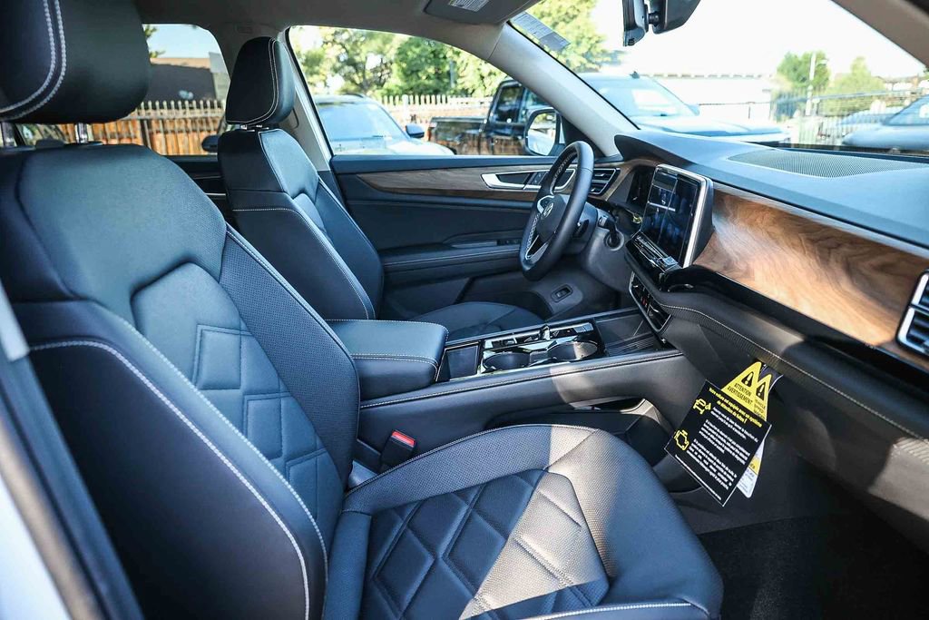 New 2026 Volkswagen Atlas SE image 25