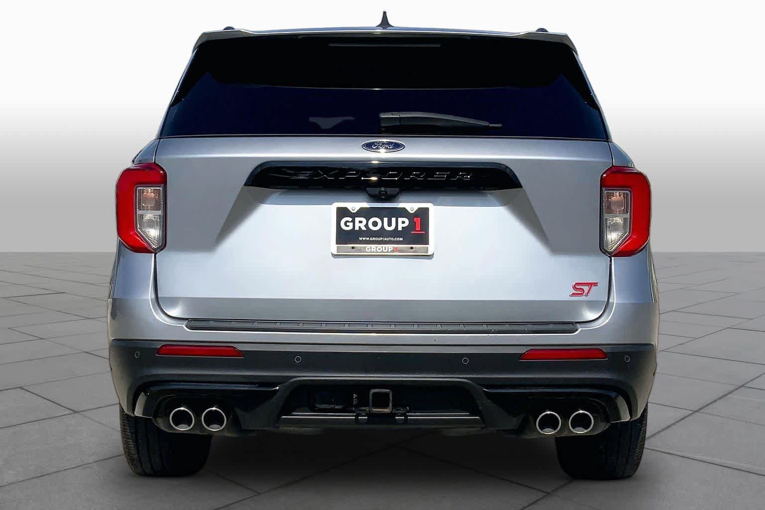 Used 2022 Ford Explorer ST w/ Equipment Group 401A AWD/4WD image 5