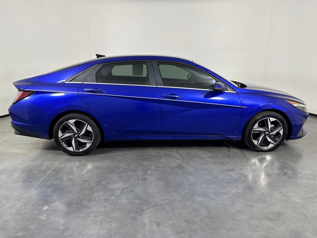 Used 2021 Hyundai Elantra Limited image 6