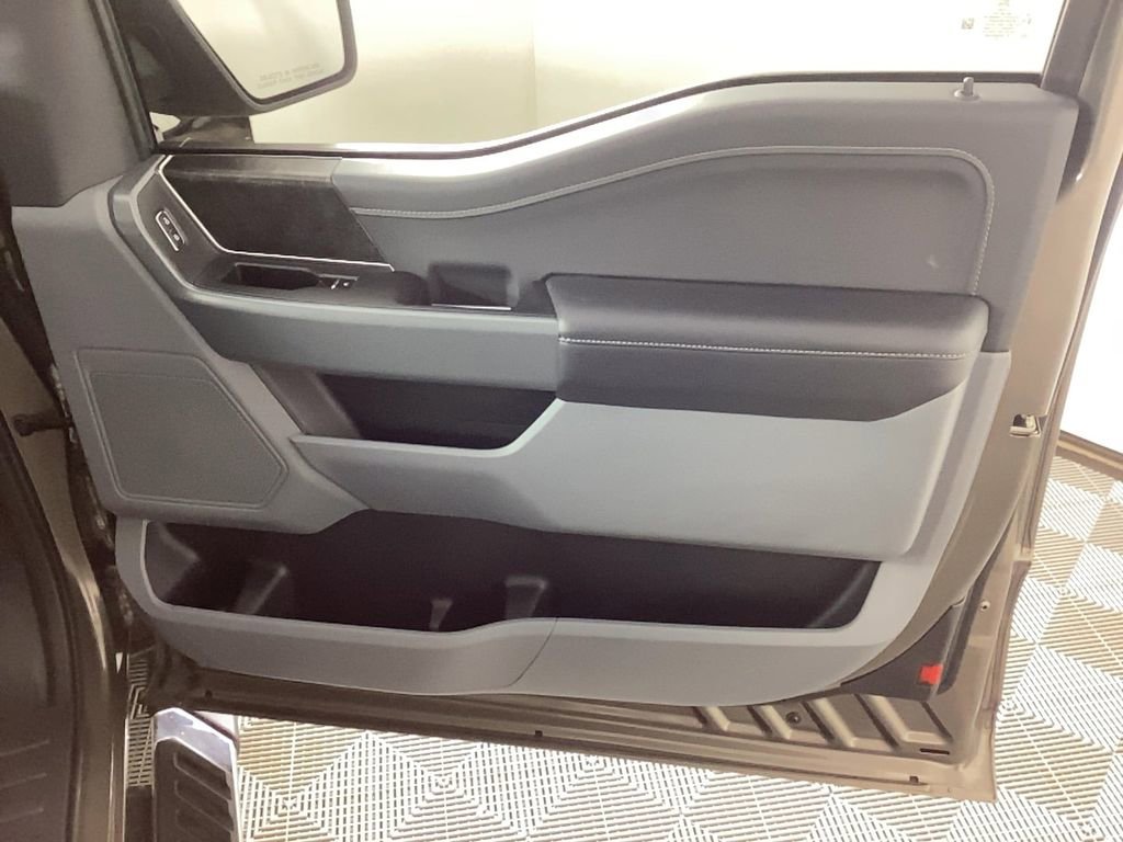 Used 2022 Ford F150 XLT w/ Equipment Group 302A High image 8