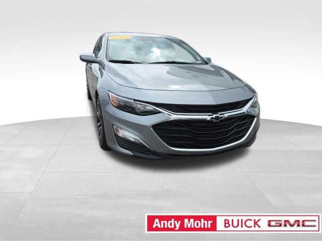 Used 2025 Chevrolet Malibu RS FWD image 4