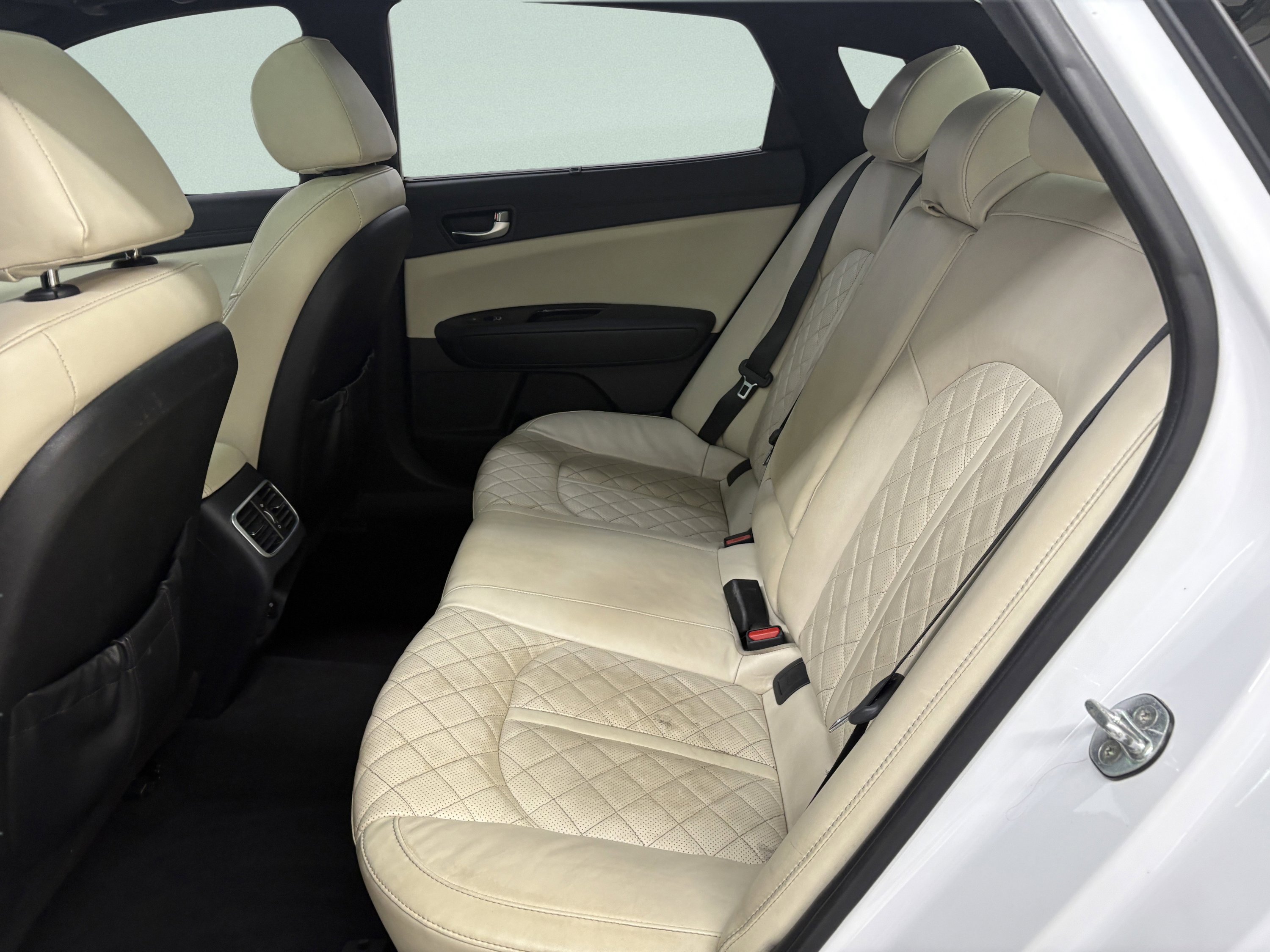 Used 2017 Kia Optima SX FWD image 11