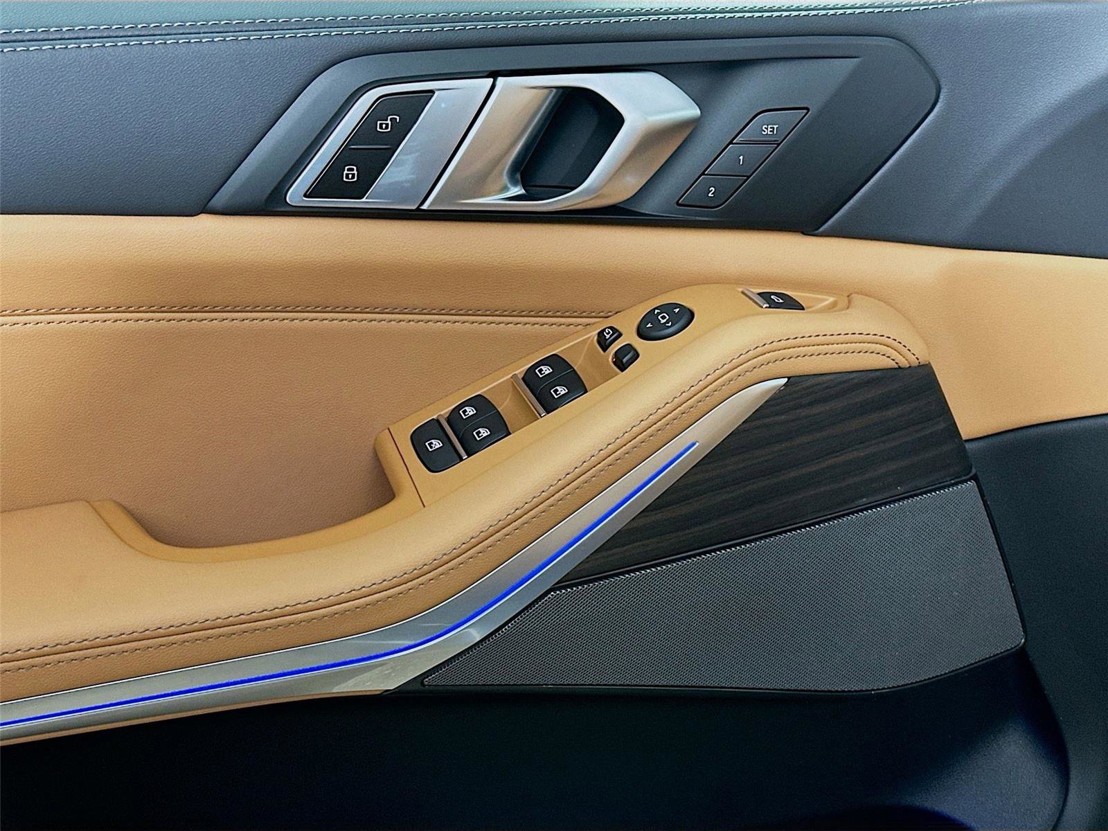 New 2026 BMW X5 xDrive40i w/ Premium Package image 18