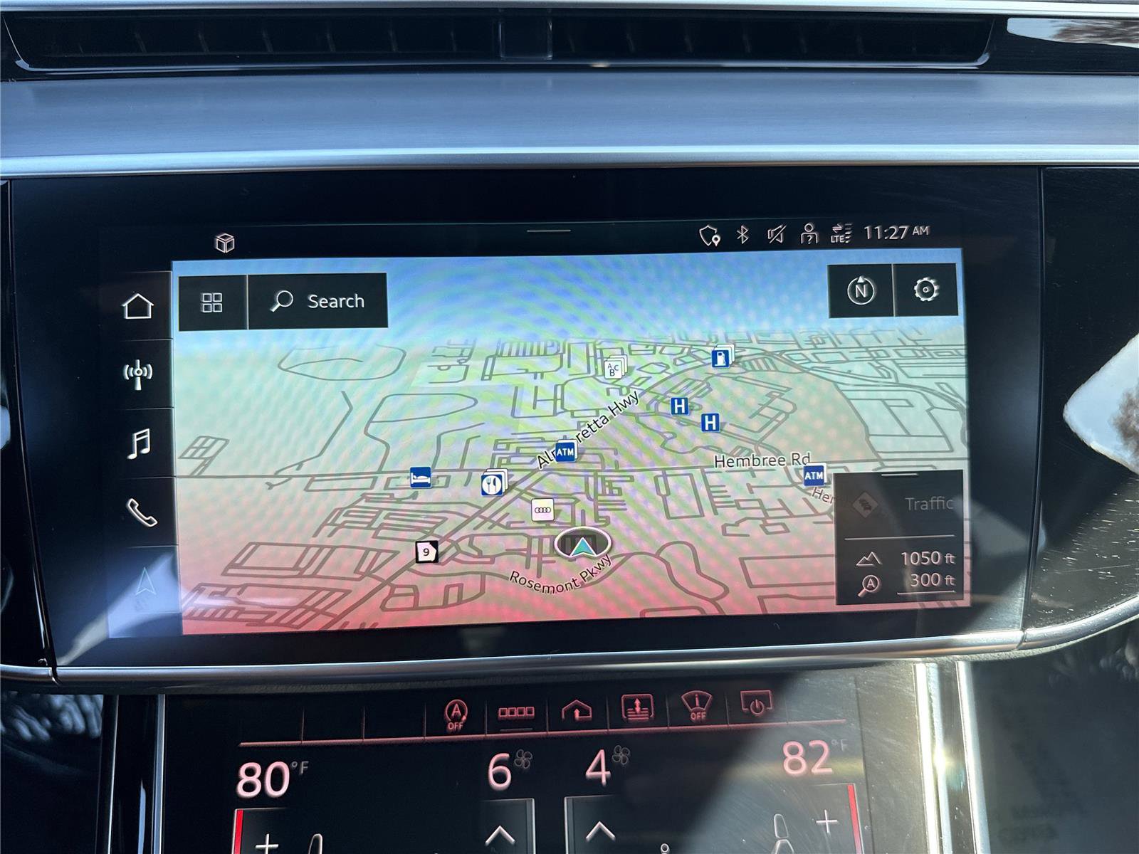 Used 2022 Audi A8 L 3.0T w/ Executive Package image 18