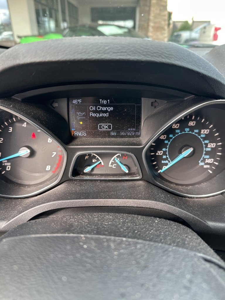 Used 2016 Ford Escape Titanium image 2