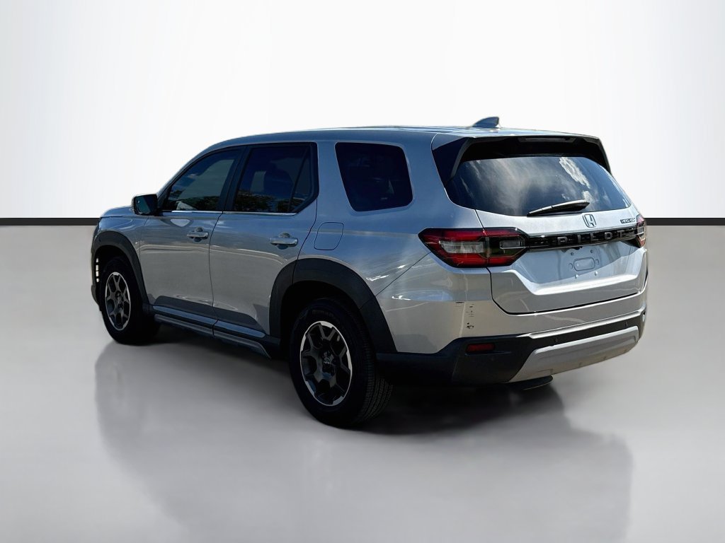 Used 2023 Honda Pilot EX-L image 5