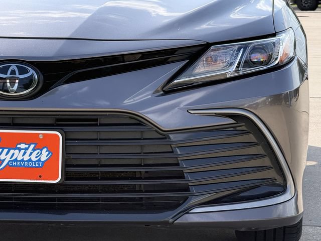 Used 2024 Toyota Camry LE FWD image 8
