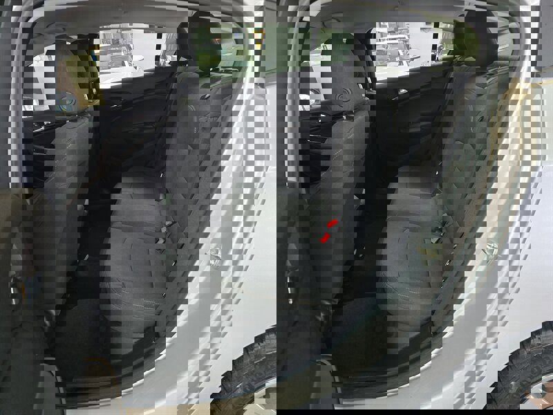 Used 2018 Chevrolet Cruze LS image 10