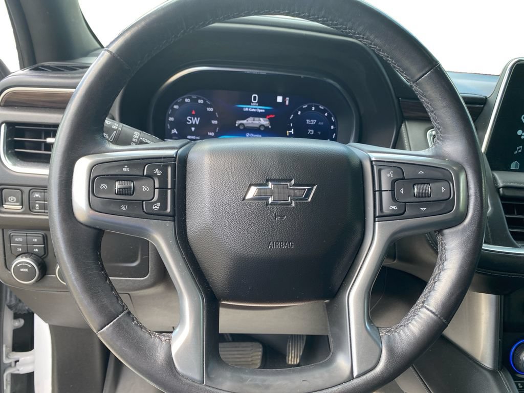 Used 2022 Chevrolet Tahoe Z71 w/ Luxury Package AWD/4WD image 21