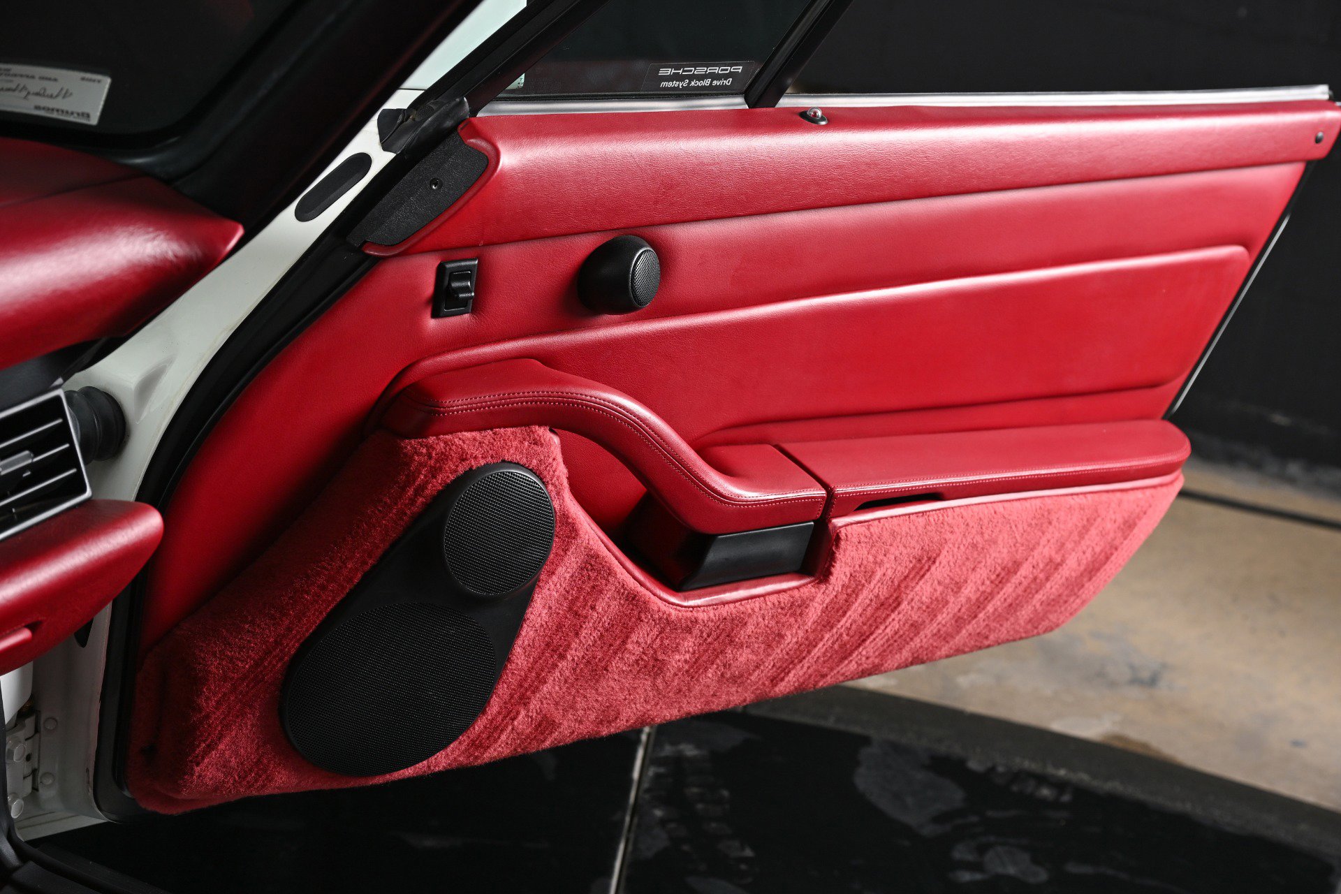 Used 1996 Porsche 911 Carrera image 26