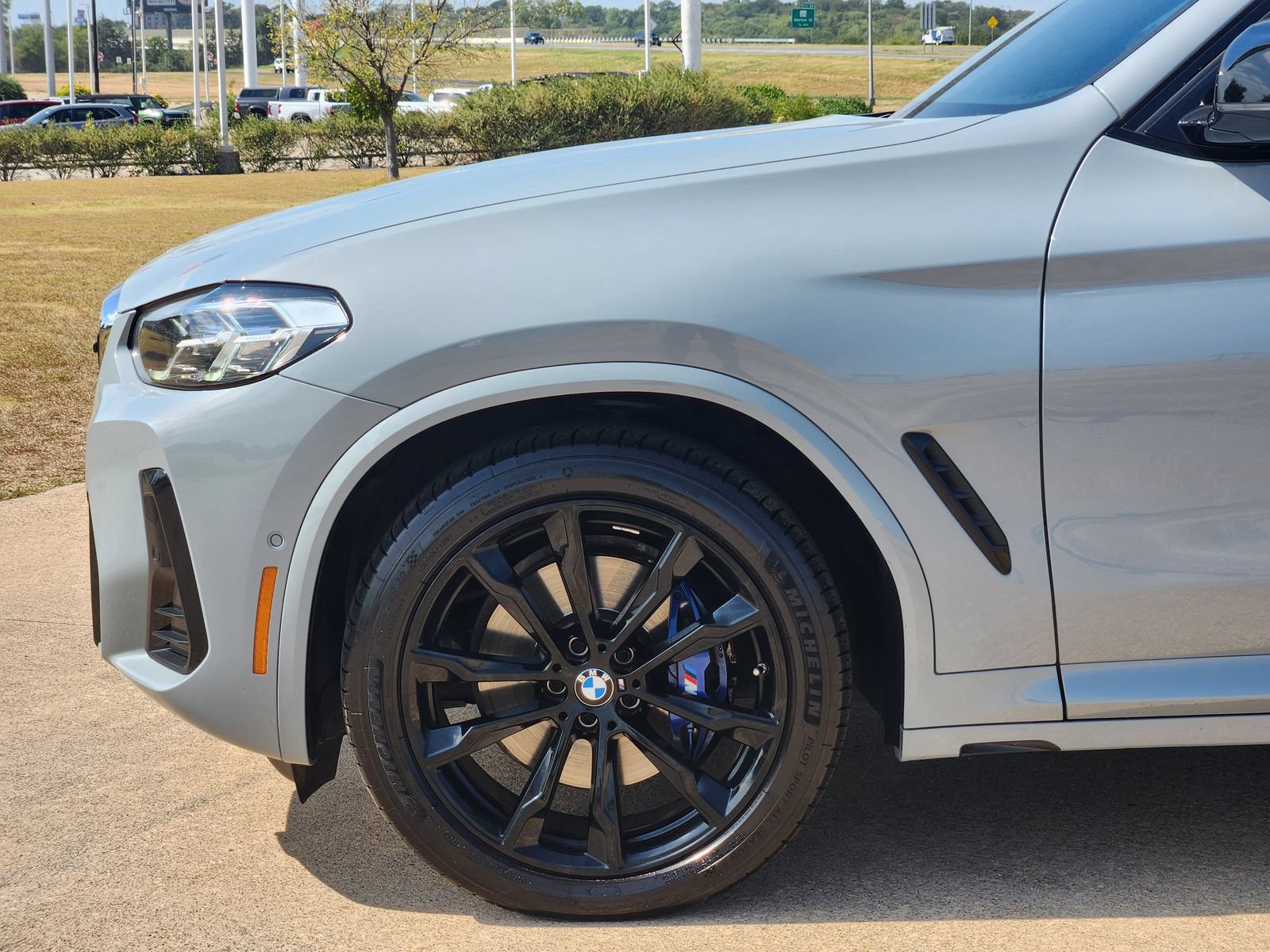 Used 2024 BMW X3 M40i w/ Parking Assistance Package AWD/4WD image 13