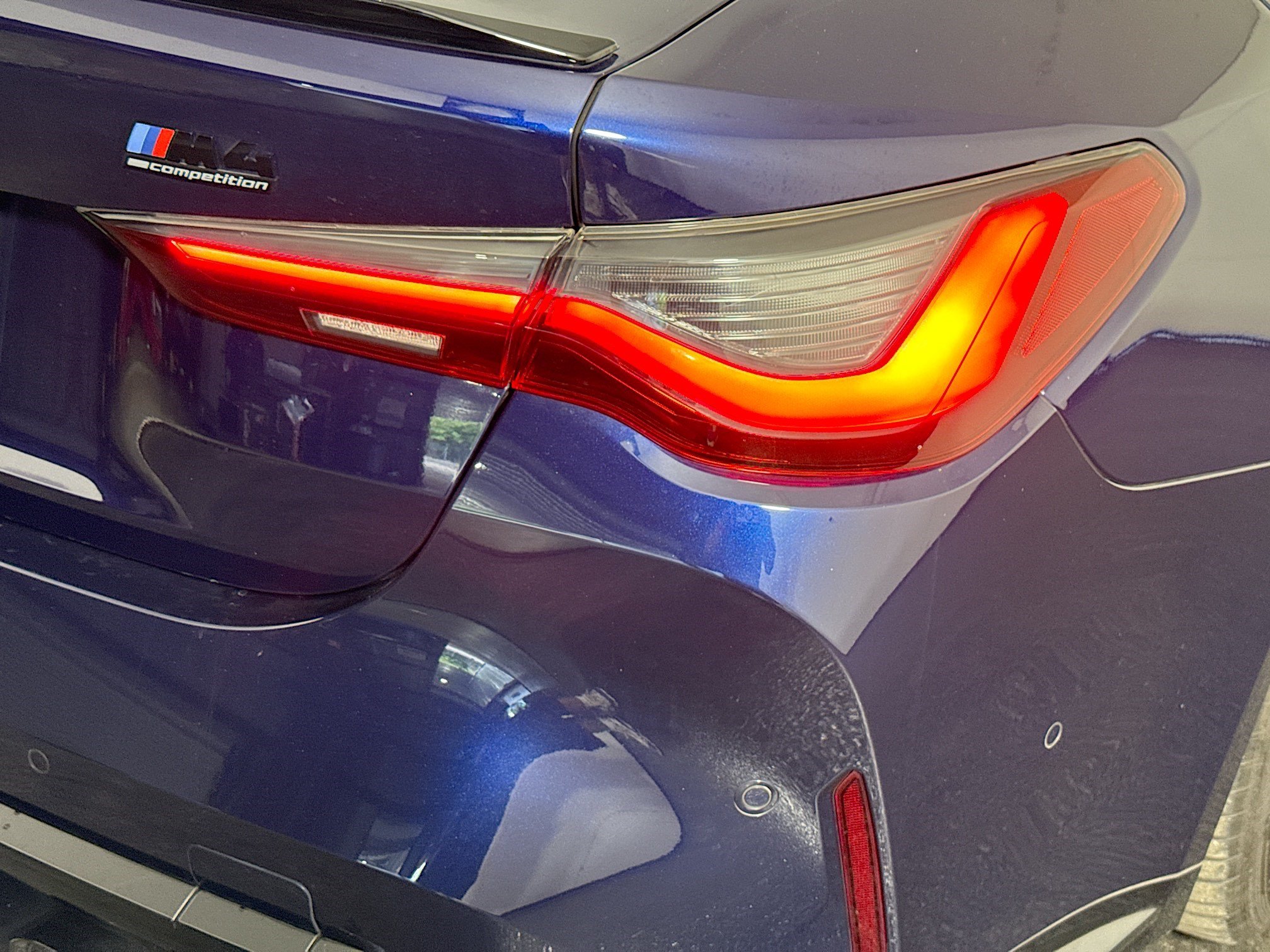Used 2022 BMW M4 Competition w/ Executive Package RWD image 32