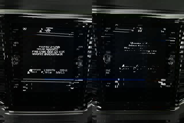 Certified 2023 Volkswagen Atlas Cross Sport SE w/ Panoramic Sunroof Package image 8