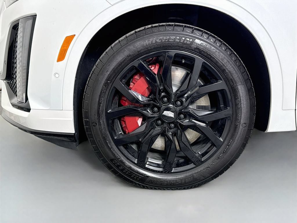 Used 2025 Cadillac XT6 Sport w/ Technology Package AWD/4WD image 33