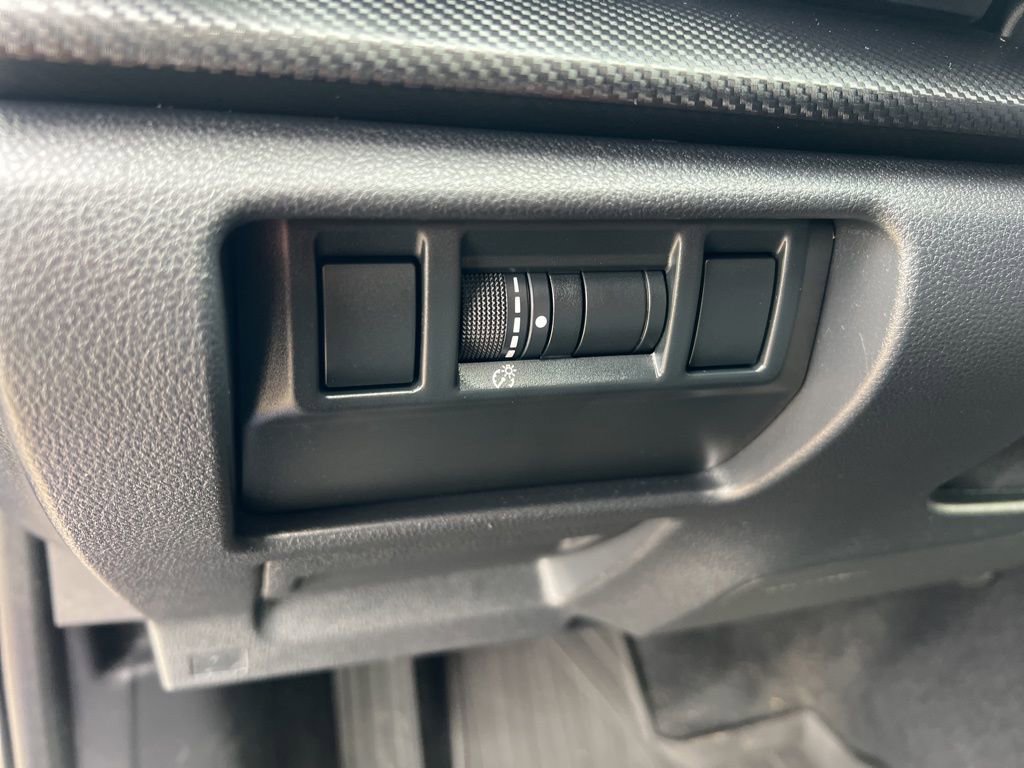 Used 2024 Subaru Crosstrek 2.0i Premium image 52