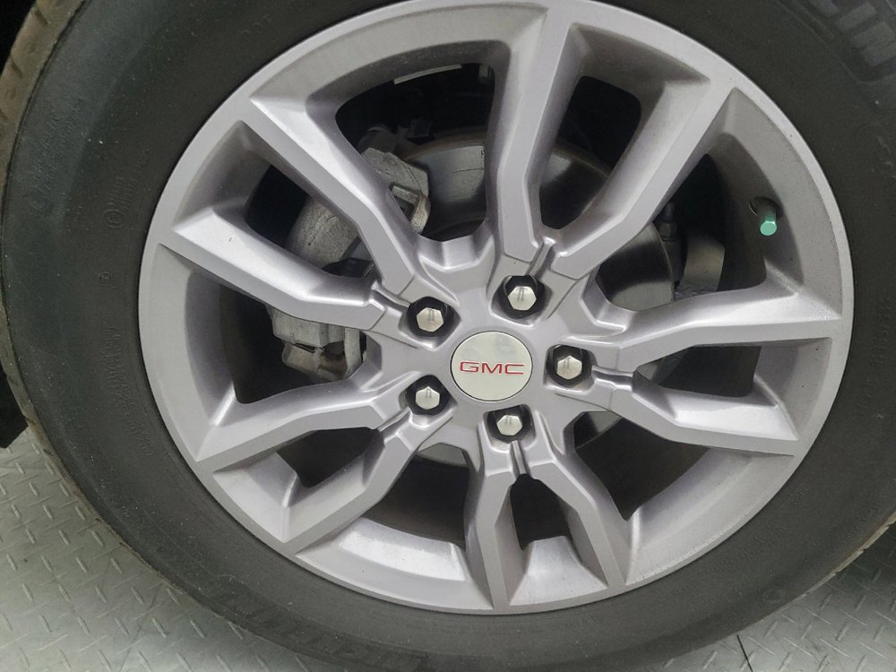 Used 2023 GMC Terrain SLT FWD image 31