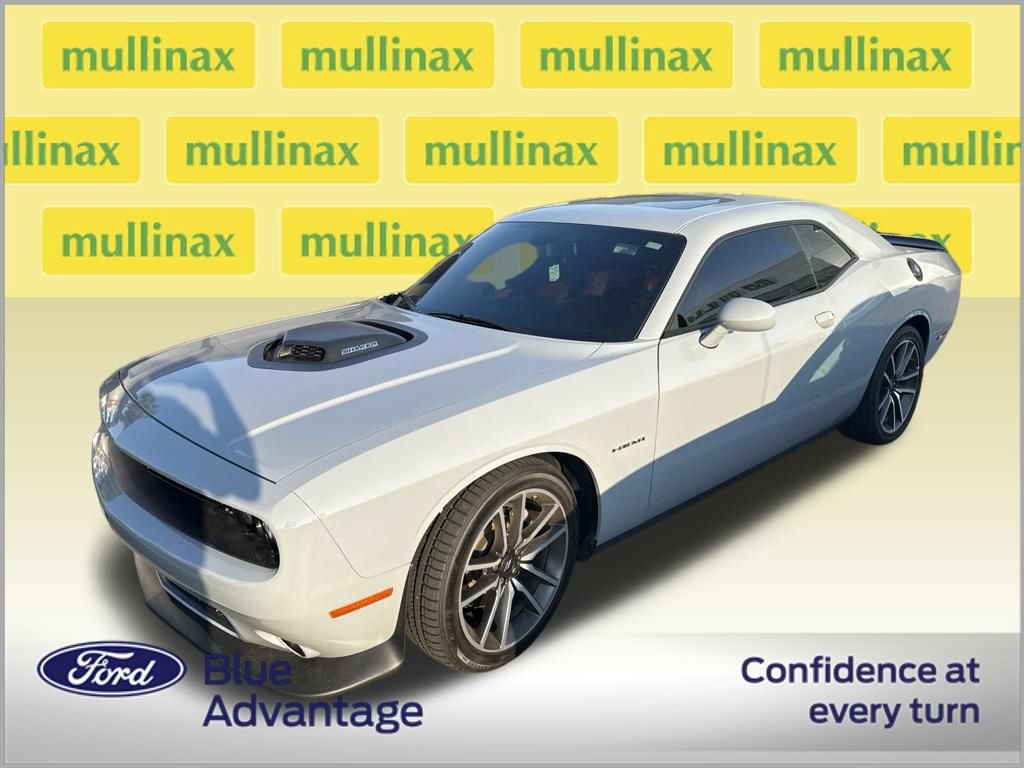 Used 2022 Dodge Challenger R/T w/ Plus Package RWD video 2