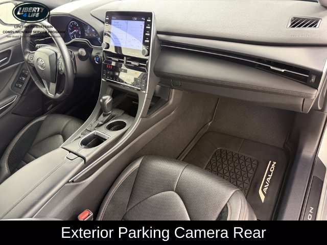 Used 2021 Toyota Avalon XSE FWD image 21