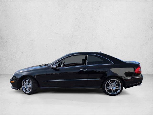 Used 2009 Mercedes-Benz CLK 550 Coupe image 9