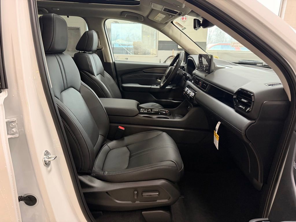 New 2026 Honda Pilot Touring image 18