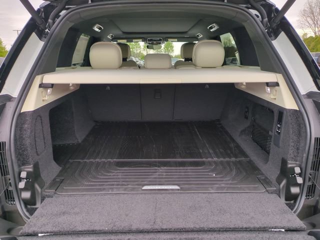 New 2026 Land Rover Range Rover SE AWD/4WD image 16