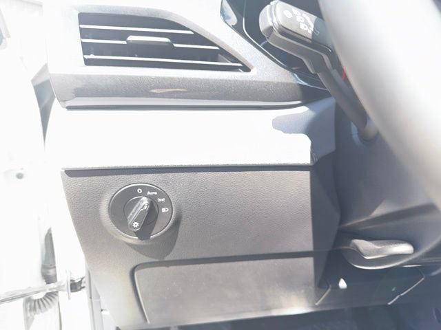 Used 2023 Volkswagen Taos SEL AWD/4WD image 24