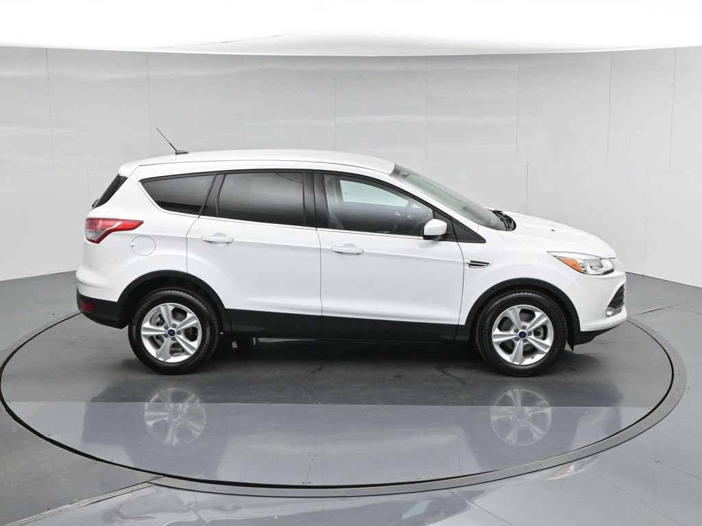Used 2016 Ford Escape SE image 38