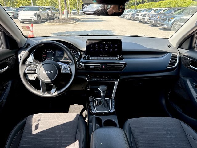 Used 2023 Kia Seltos Nightfall Edition image 21