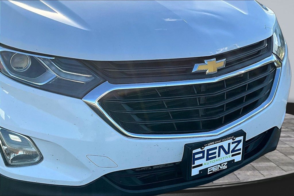 Used 2020 Chevrolet Equinox LS AWD/4WD image 34