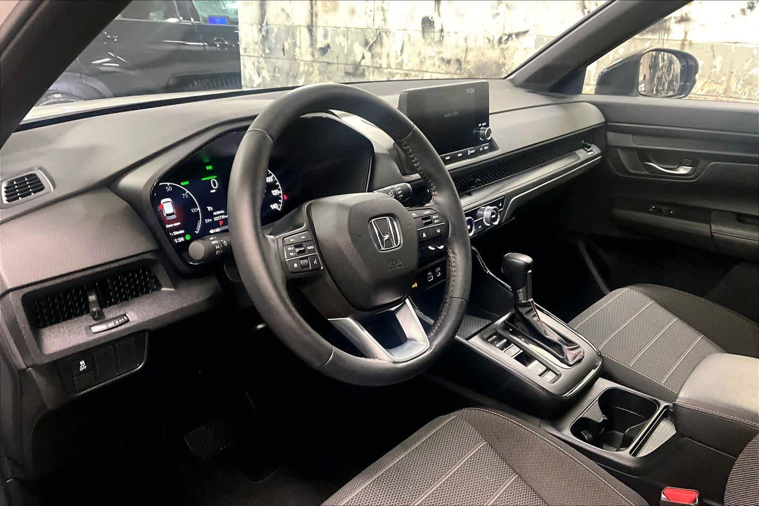 Used 2024 Honda CR-V Sport image 17