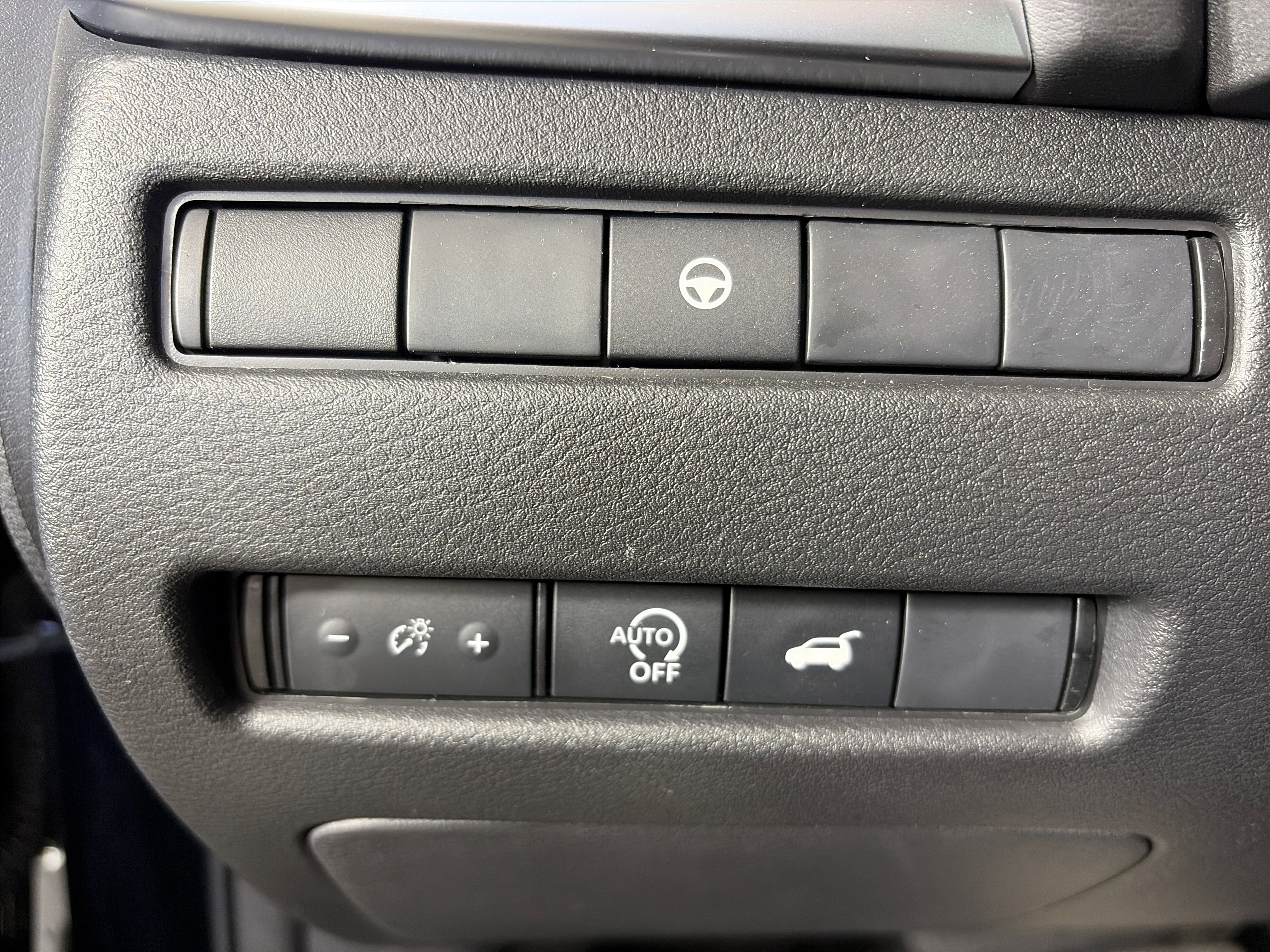 Certified 2025 Nissan Rogue SV w/ Rock Creek Premium Package image 29