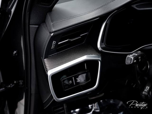 Used 2022 Audi RS 6 AWD/4WD image 22