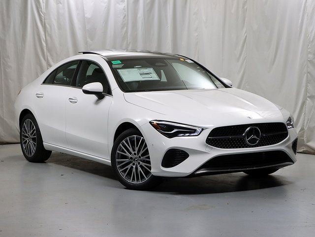 New 2026 Mercedes-Benz CLA 250 4MATIC image 1