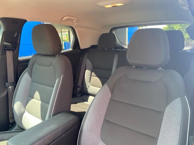 Used 2022 Chevrolet TrailBlazer LT w/ Convenience Package FWD image 14