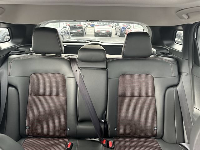 New 2026 Nissan Kicks SR w/ SR Premium Package AWD/4WD image 13