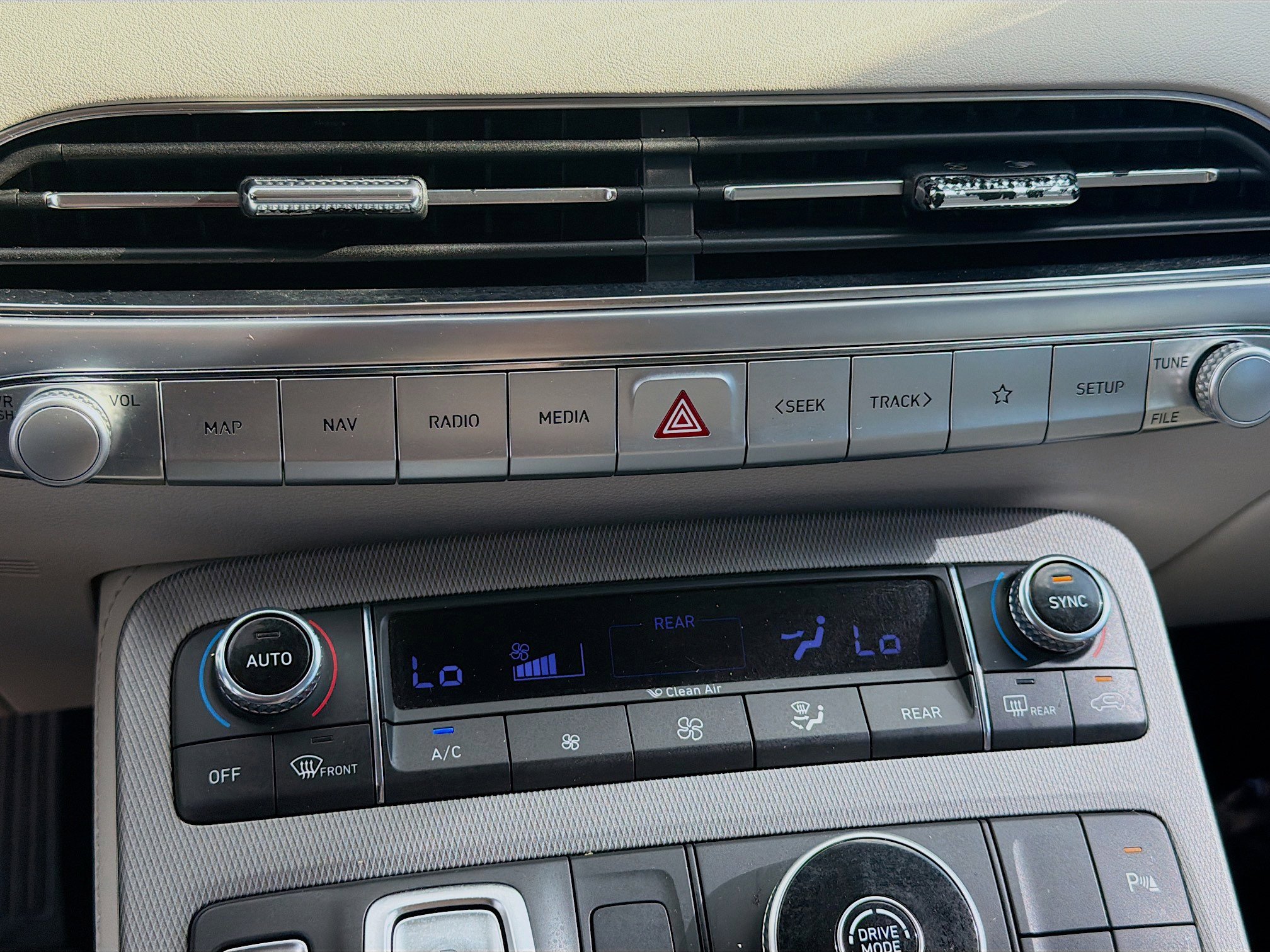 Used 2021 Hyundai Palisade Calligraphy FWD image 13