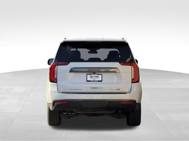 Used 2023 GMC Yukon XL AT4 w/ AT4 Premium Package AWD/4WD image 9