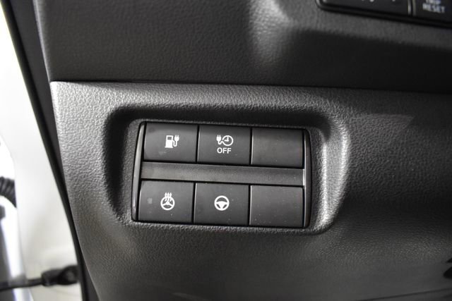 Certified 2025 Nissan Leaf SV Plus image 14