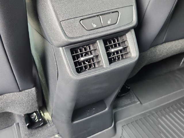 New 2027 Chevrolet Equinox RS w/ Safety and Technology Package FWD image 16