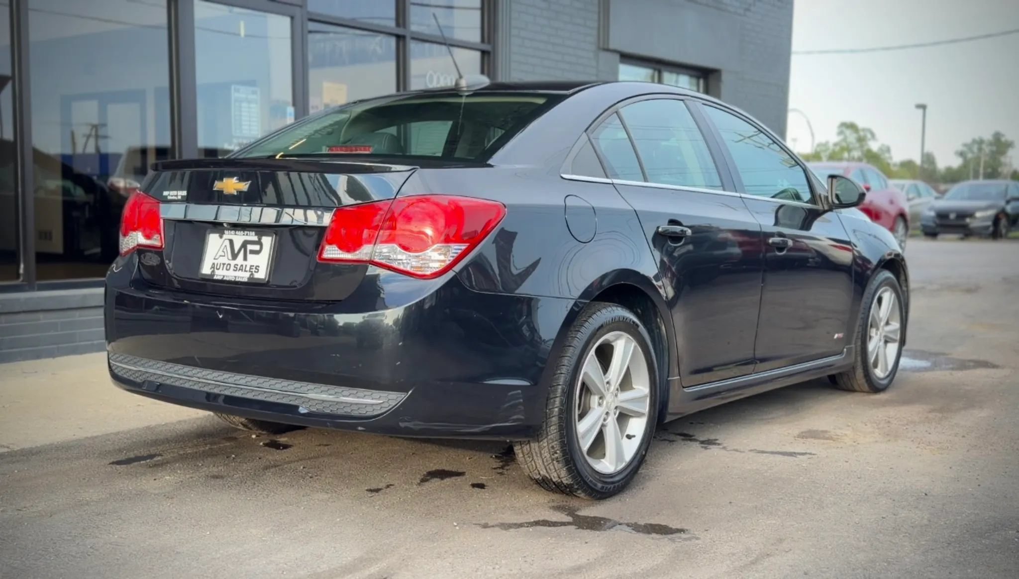 Used 2016 Chevrolet Cruze LT w/ RS Package FWD image 2