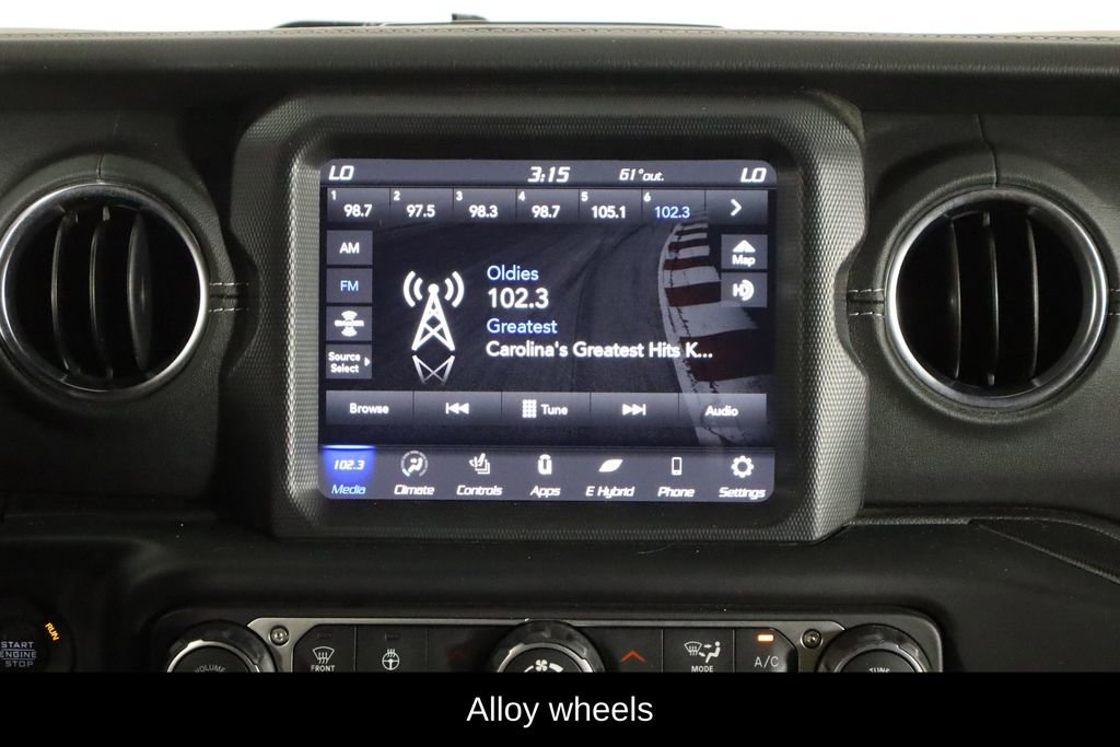 Used 2023 Jeep Wrangler Unlimited Rubicon 4xe w/ Cold Weather Group AWD/4WD image 27