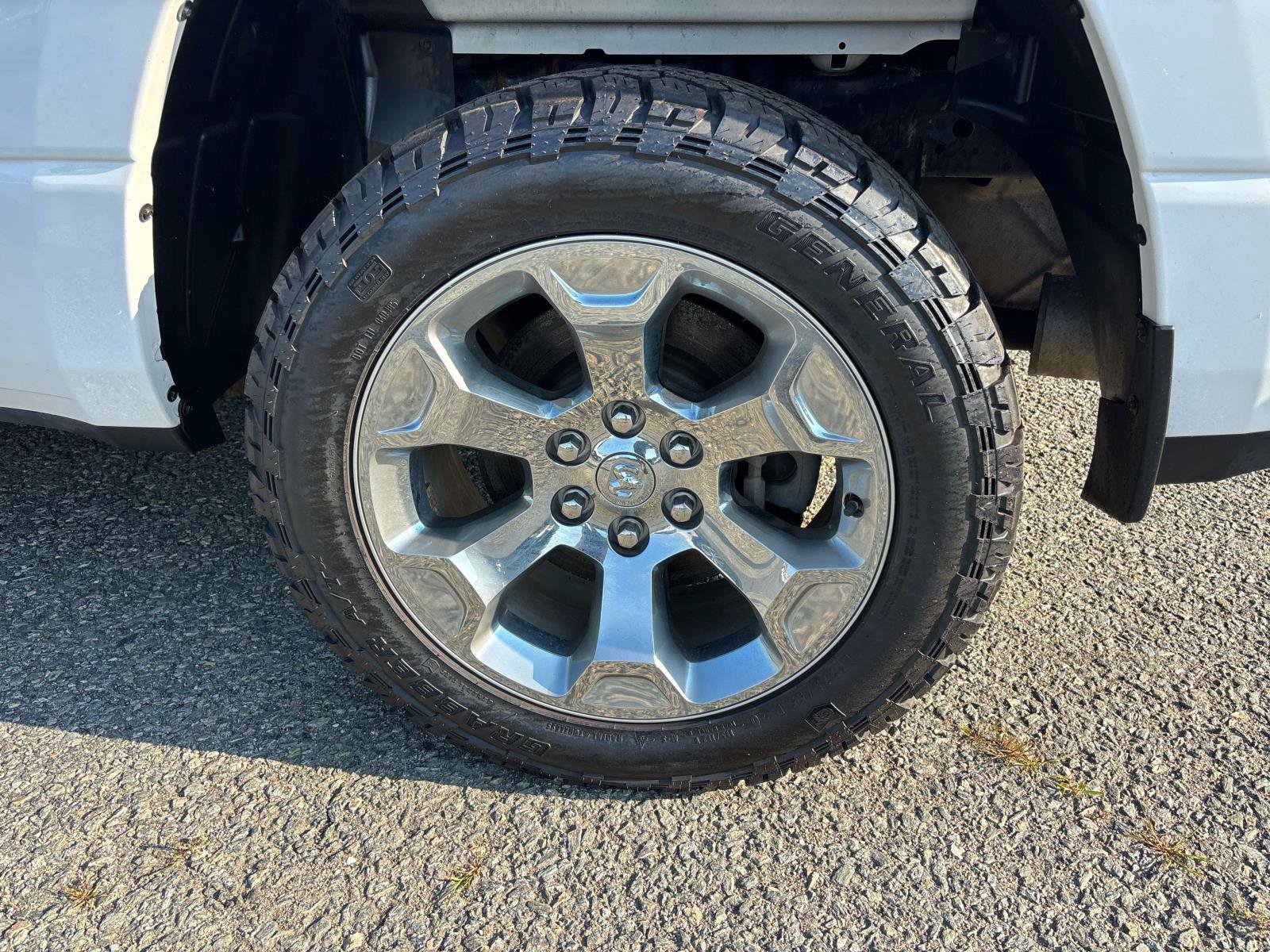 Used 2023 RAM 1500 Big Horn AWD/4WD image 8