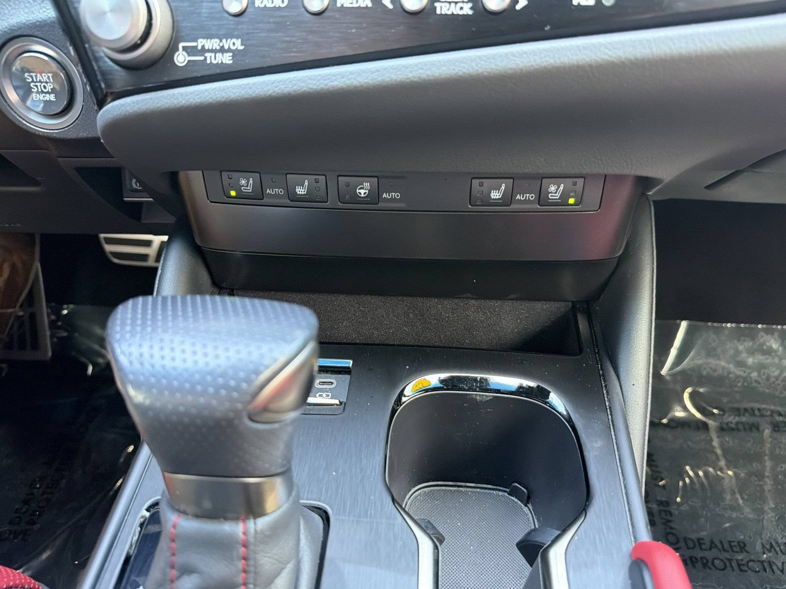 Used 2023 Lexus ES 350 F Sport w/ Accessory Package (Z2) FWD image 30