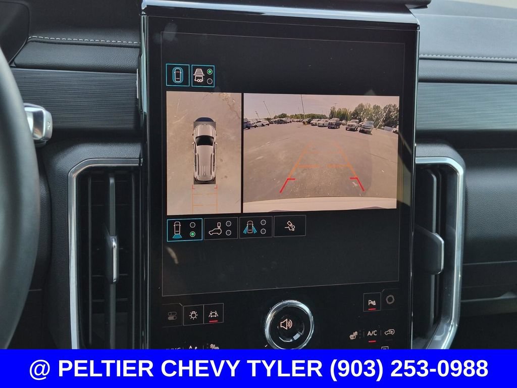 Used 2026 GMC Acadia Elevation w/ Elevation Premium Package FWD image 26