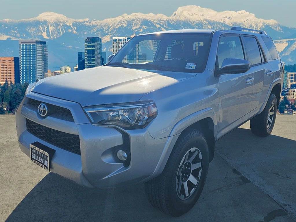 Used 2018 Toyota 4Runner SR5 image 4