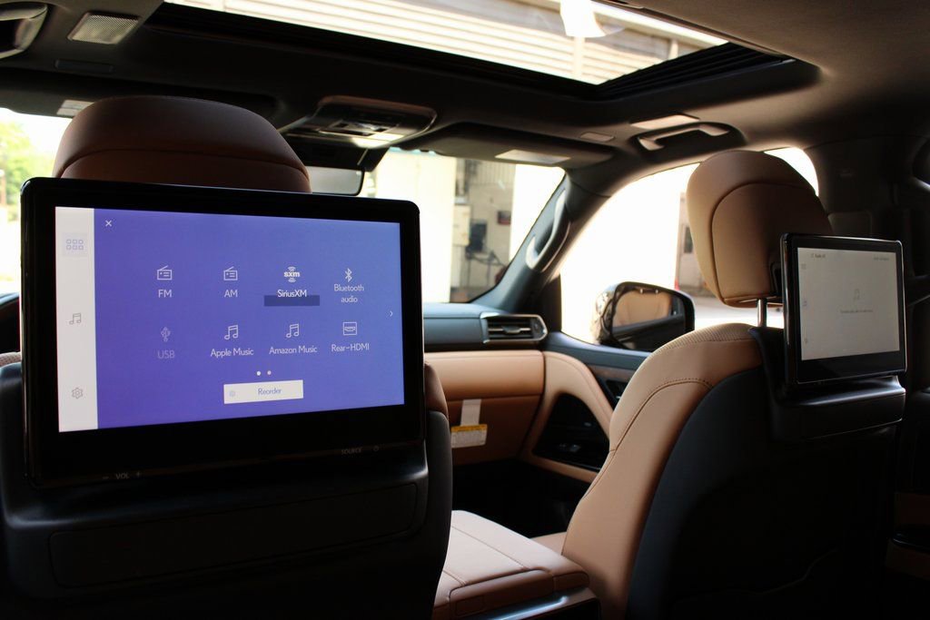 Used 2026 Lexus LX 700h Luxury w/ Accessory Package (Z1) image 25