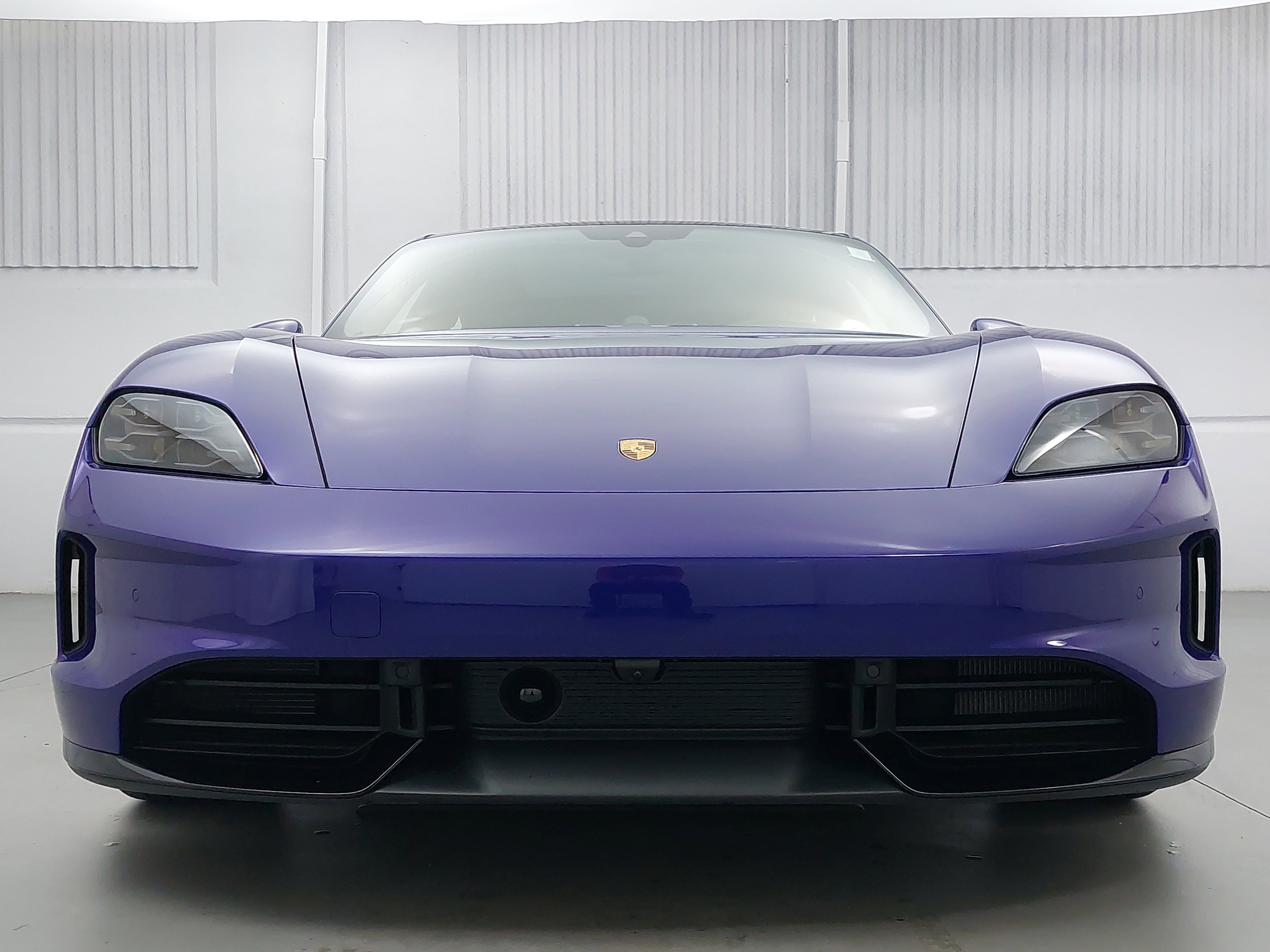 New 2025 Porsche Taycan GTS image 10