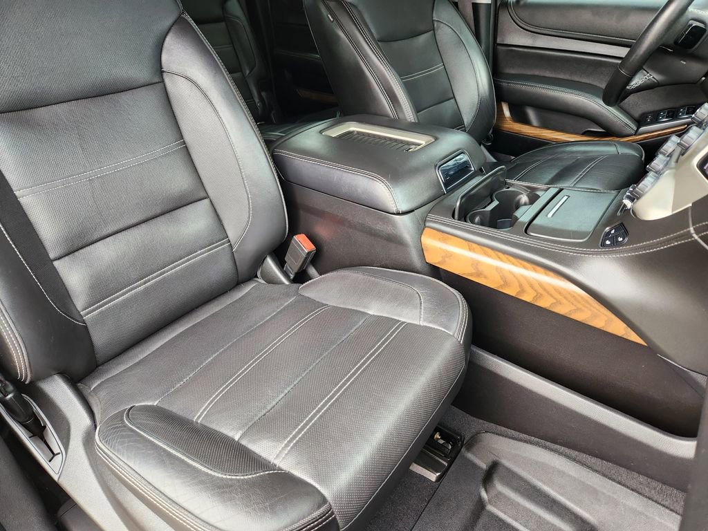 Used 2020 GMC Yukon XL Denali w/ Denali Premium Package image 15