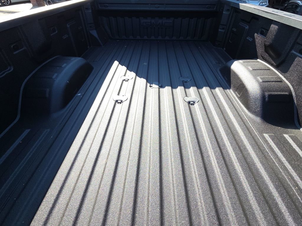 Used 2025 GMC Sierra 3500 Denali w/ Denali Reserve Package image 11